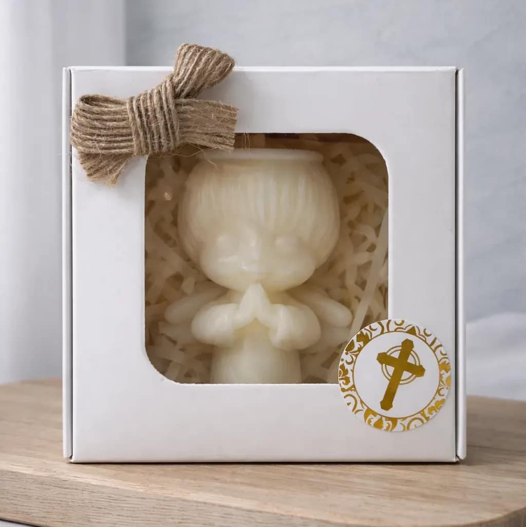 Świeca sojowa I Komunia chłopiec w opakowaniu